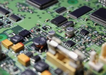 Choosing the Right High Frequency PCB Supplier in a Market That Demands Precision
