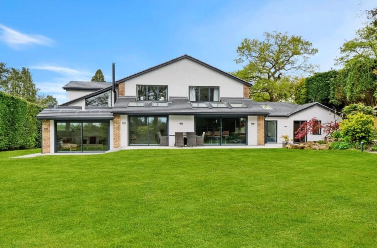 From Vision to Build: Cobham Architects You Can Rely On