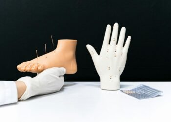 Holistic Approaches to Pain Management and Foot Health